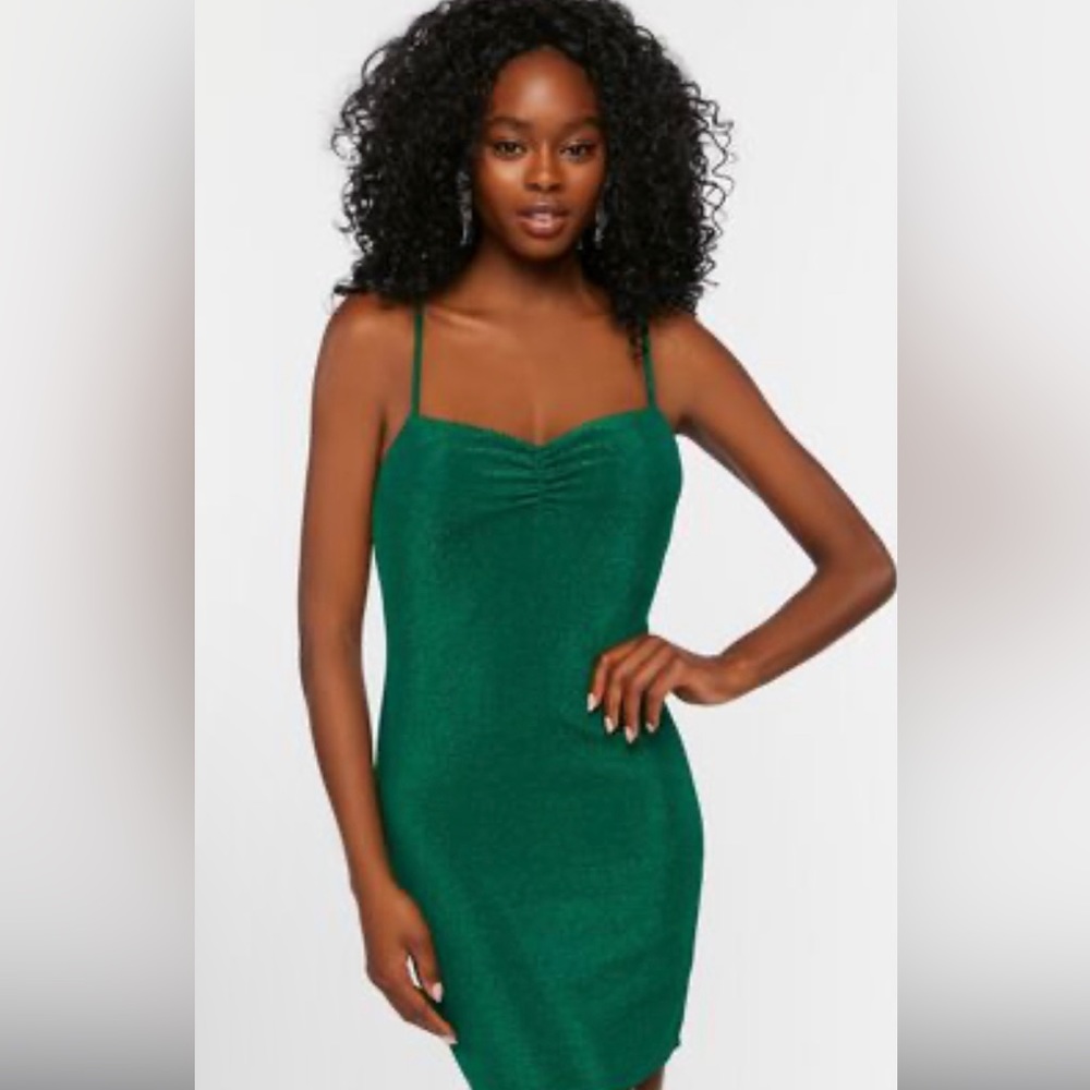 FOREVER 21 Emerald sparkly mini dress